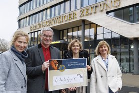 Spendenübergabe für das Goldene Herz vom Lions-Club